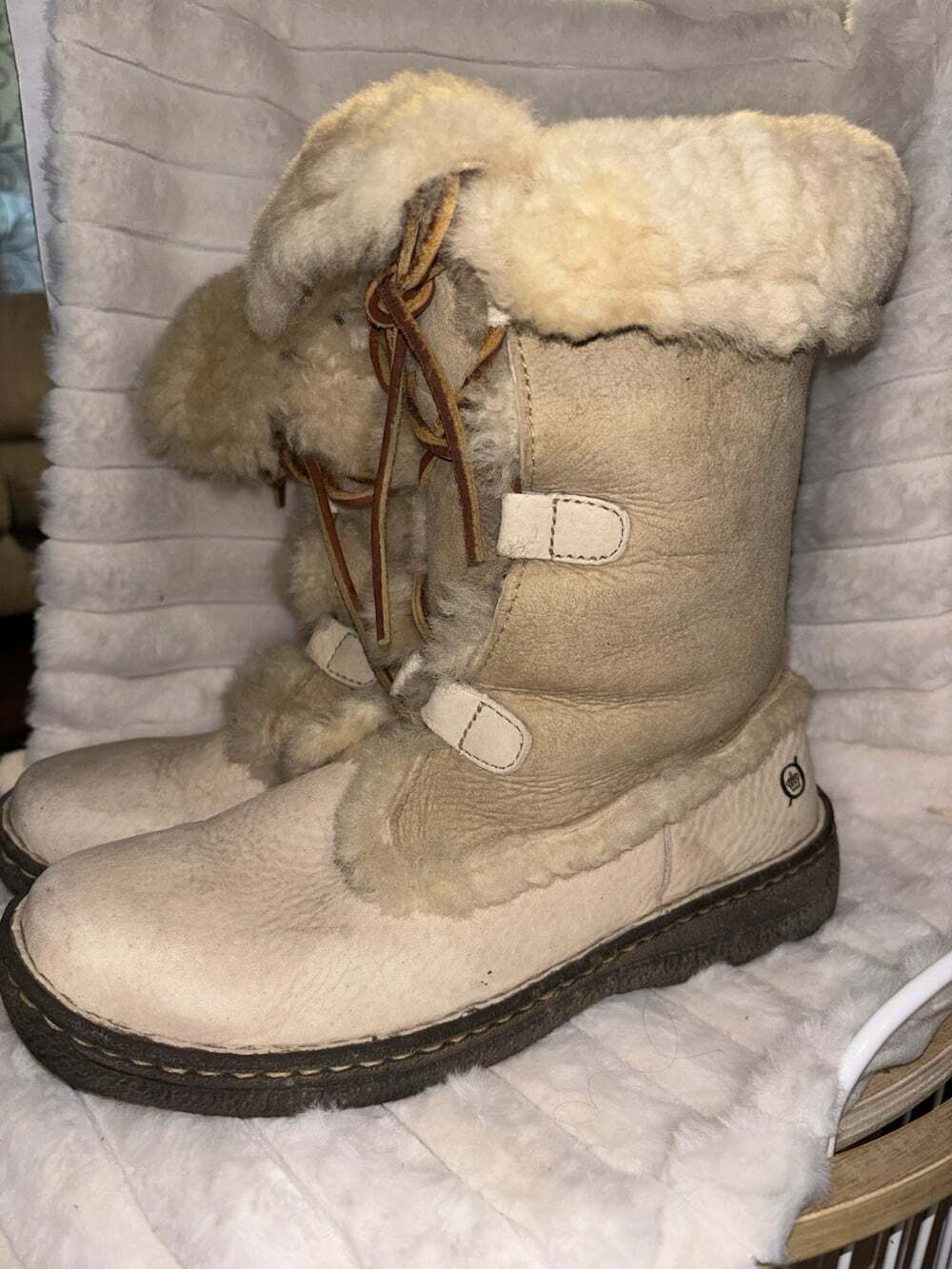 Børn Women's Beige Fur Lined Lace-Up Mid-Calf Winter Boots Round Toe
